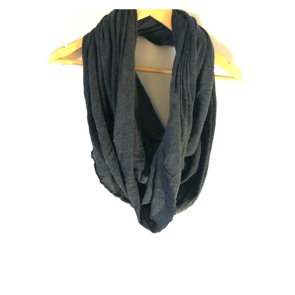 Grey infinity scarf